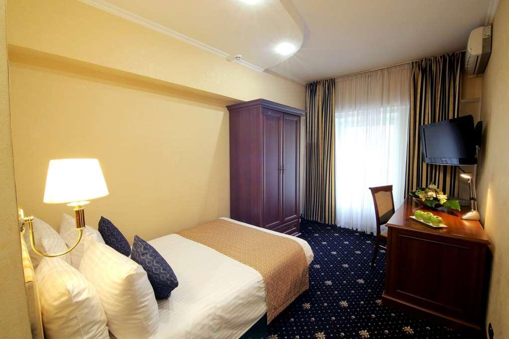 نمبر 21 باي دي بي آي 4*