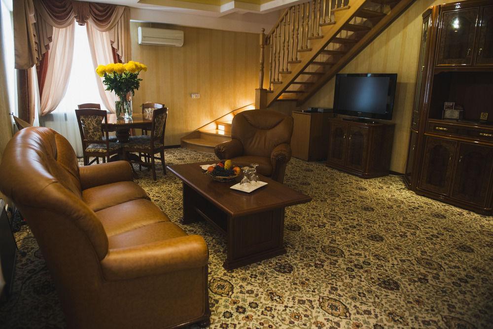 نمبر 21 باي دي بي آي 4*